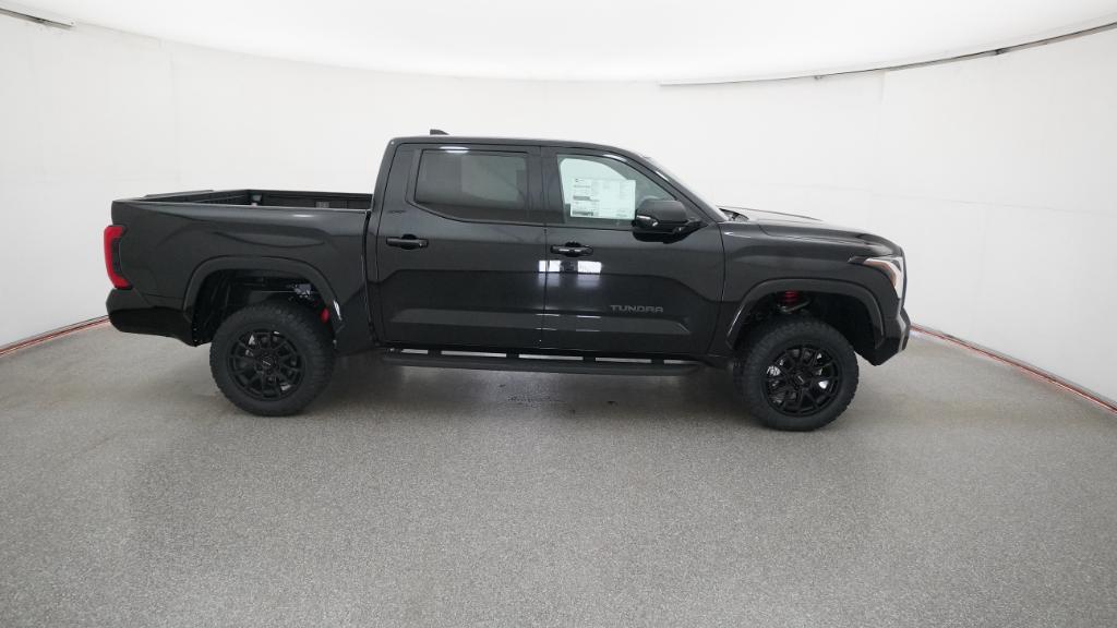 2026 Toyota Tundra SR5 - Photo 32
