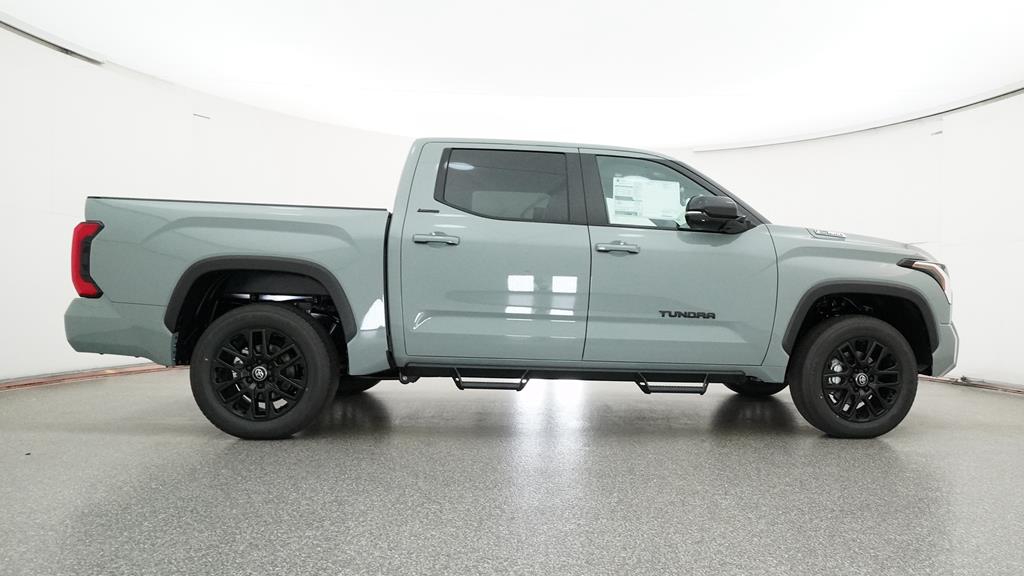 2025 Toyota Tundra Limited - Photo 17