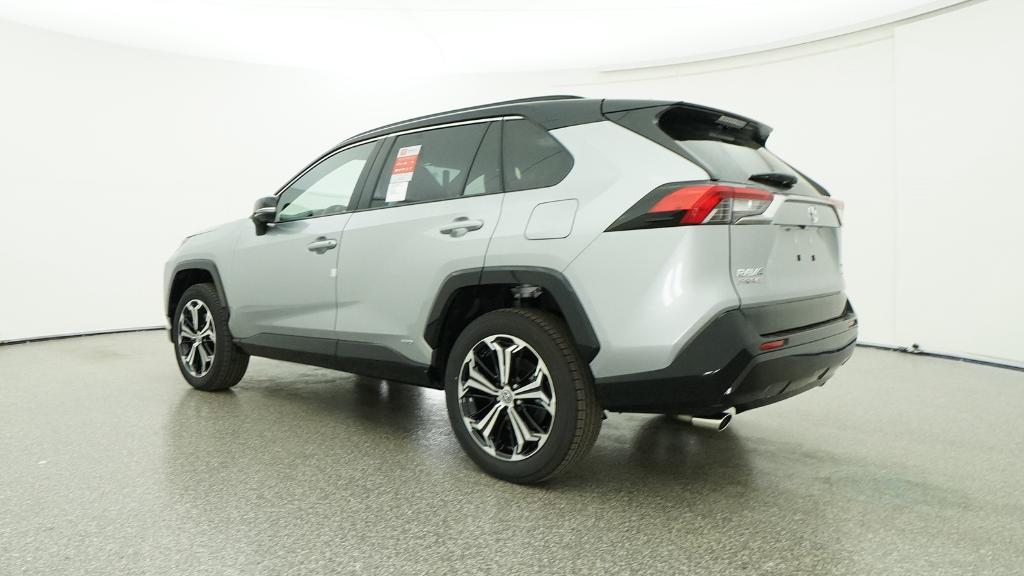 2025 Toyota RAV4 Hybrid XSE photo 3