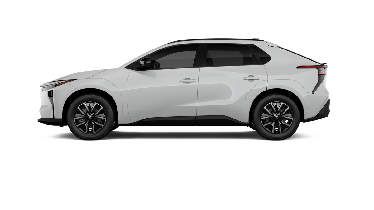 2026 Toyota bZ XLE's photo