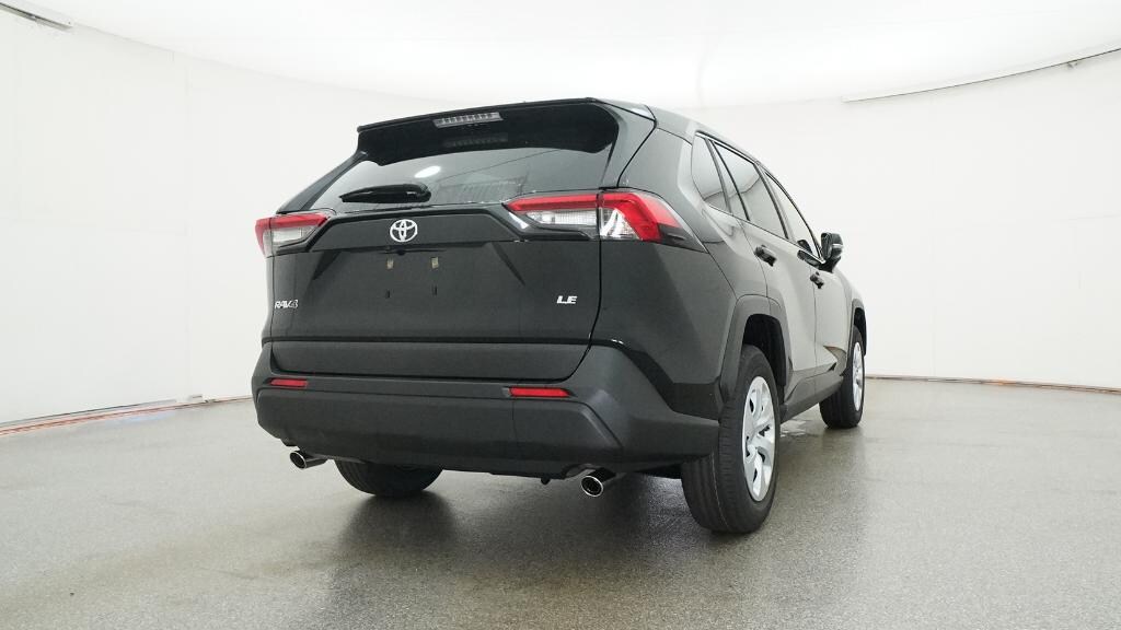 New 2025 Toyota RAV4 LE LE FWD SUV