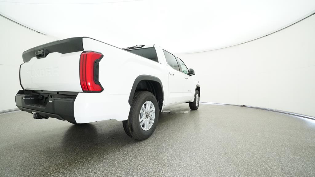 2025 Toyota Tundra SR5 - Photo 11