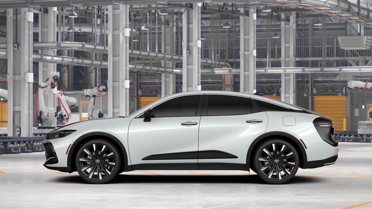 2026 Toyota Crown Platinum photo 4