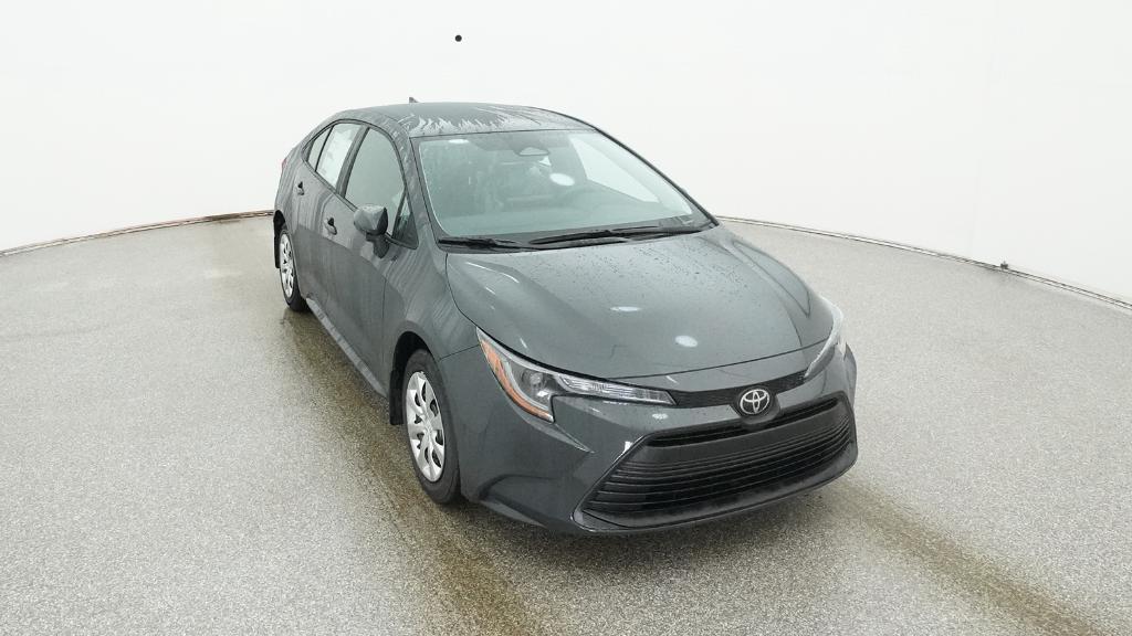 2026 Toyota Corolla LE photo 3