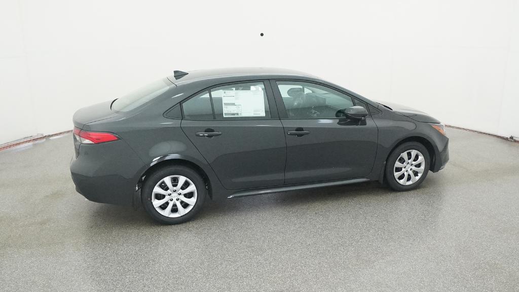 2026 Toyota Corolla LE photo 3