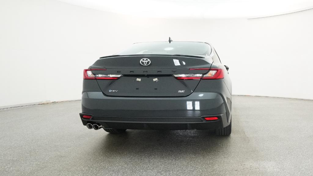 2026 Toyota Camry SE photo 2