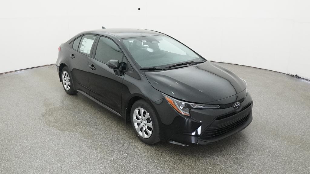 2026 Toyota Corolla LE photo 3
