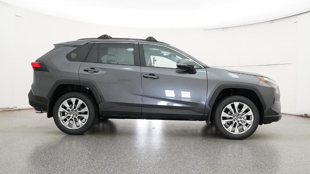2025 Toyota RAV4 XLE Premium photo 2