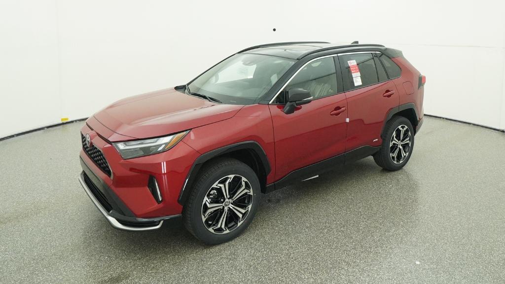 2025 Toyota RAV4 XSE's photo