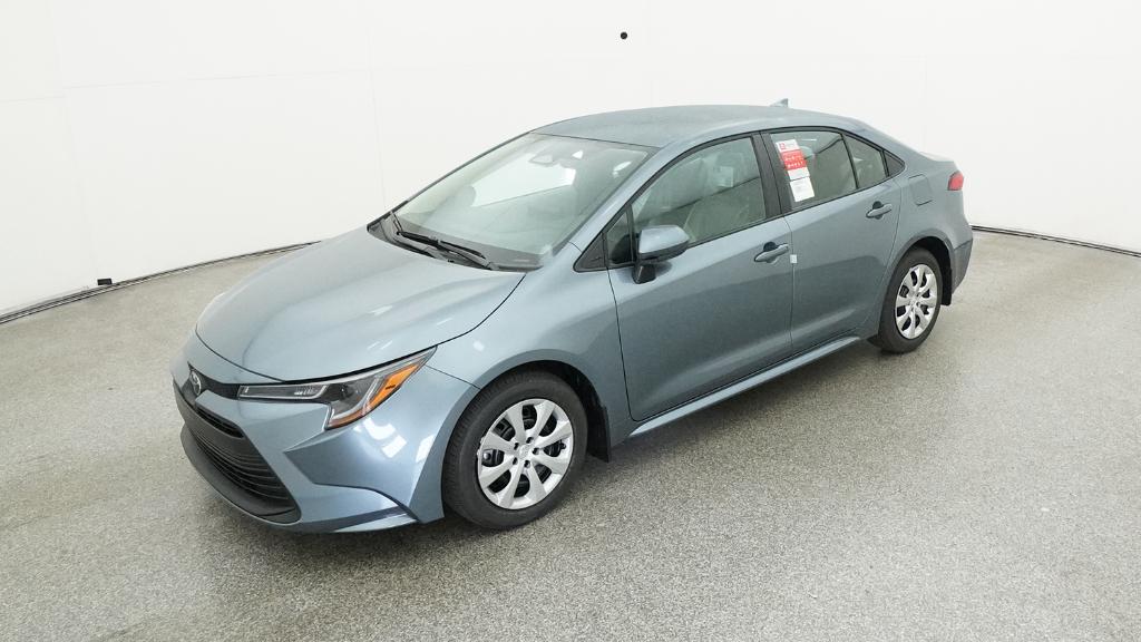 2026 Toyota Corolla LE's photo