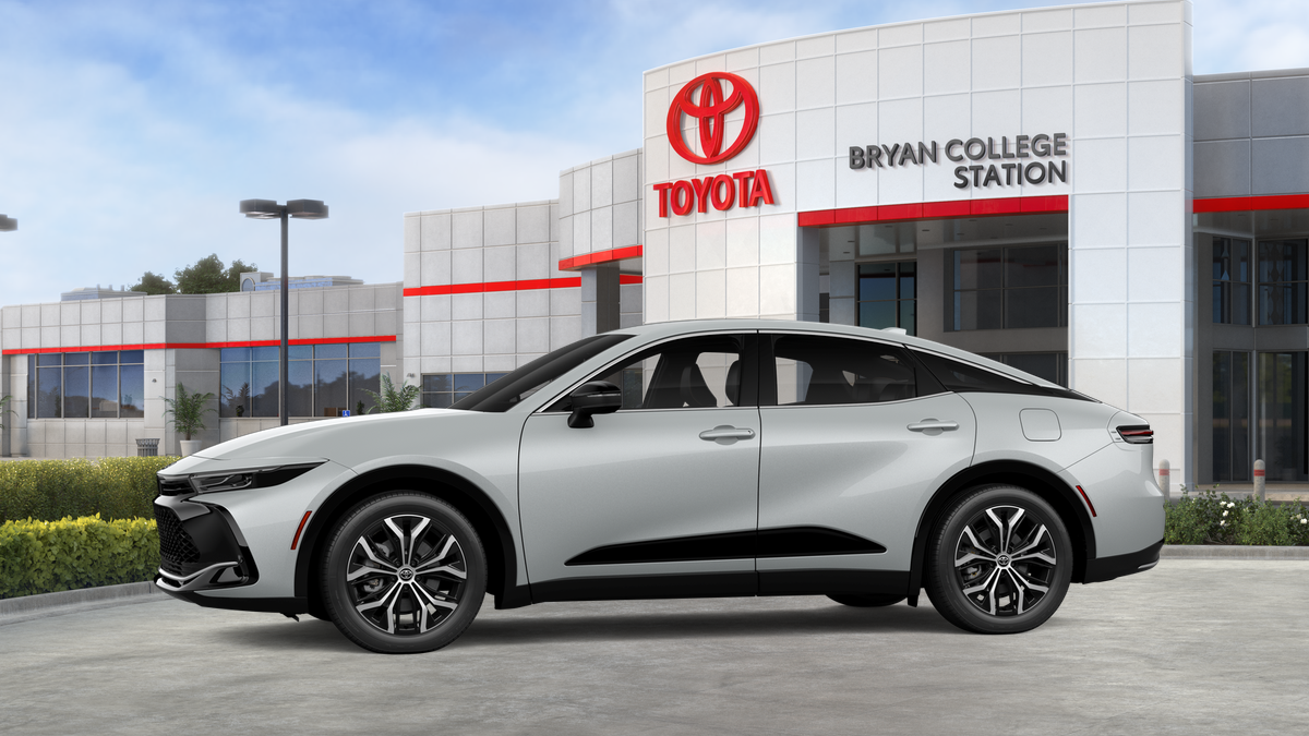 New 2027 Toyota Crown XLE XLE