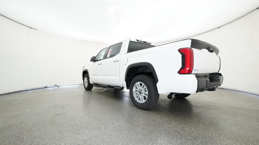 2026 Toyota Tundra SR5 CrewMax photo 27