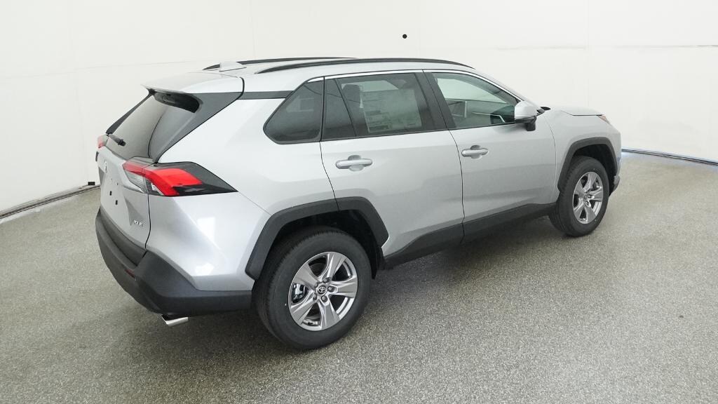 New 2025 Toyota RAV4 XLE SUV