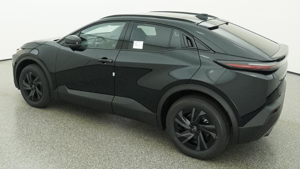 2026 Toyota C-HR SE - Photo 42