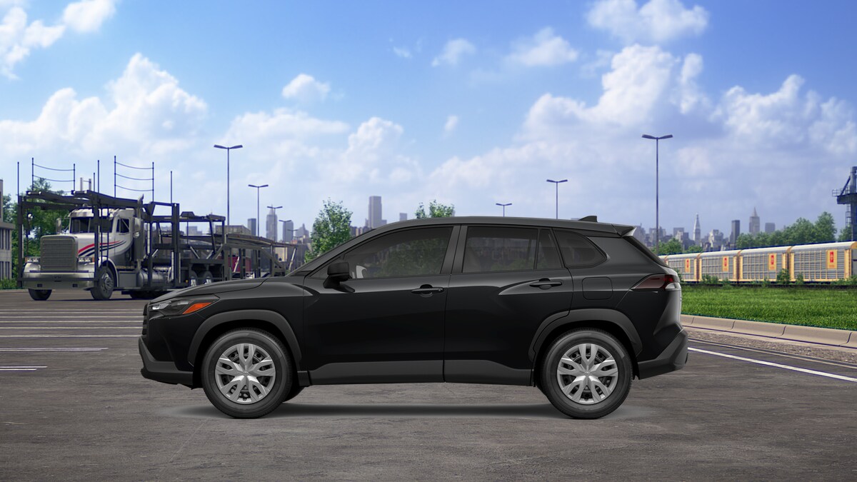 2026 Toyota Corolla Cross L photo 2