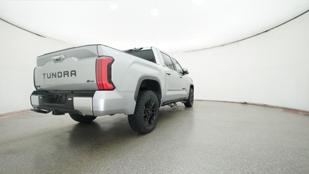 2026 Toyota Tundra Limited - Photo 15