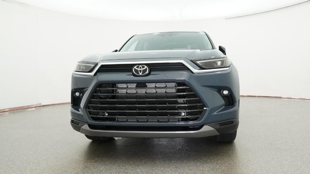 New 2026 Toyota Grand Highlander Limited SUV