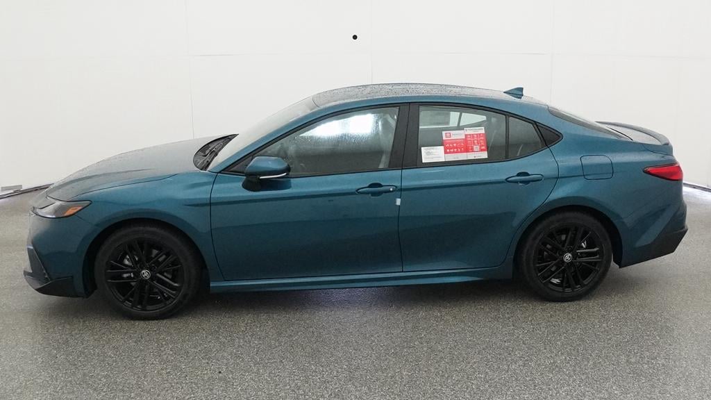 New 2026 Toyota Camry SE Sedan