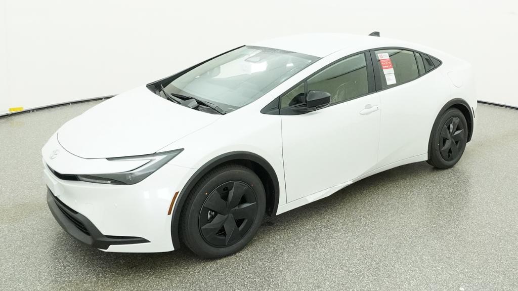 2026 Toyota Prius LE FWD's photo