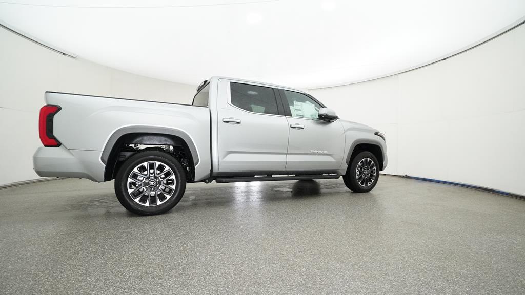 2025 Toyota Tundra Limited - Photo 30