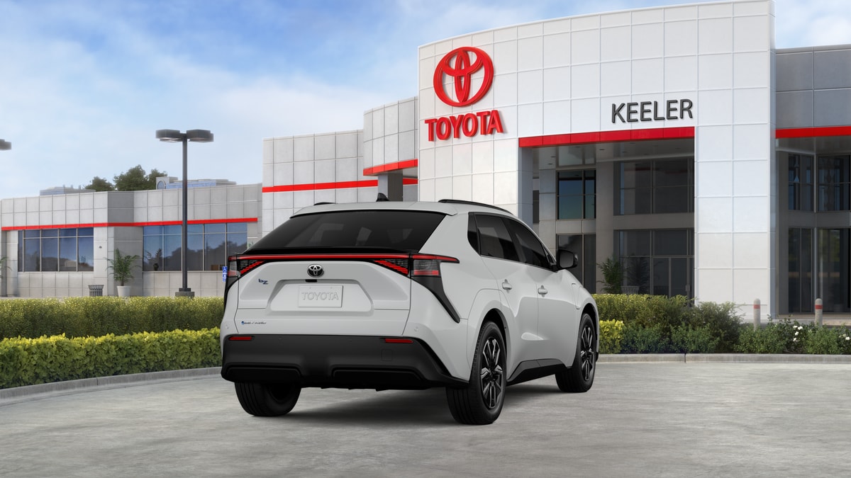 2026 Toyota bZ XLE - Photo 9