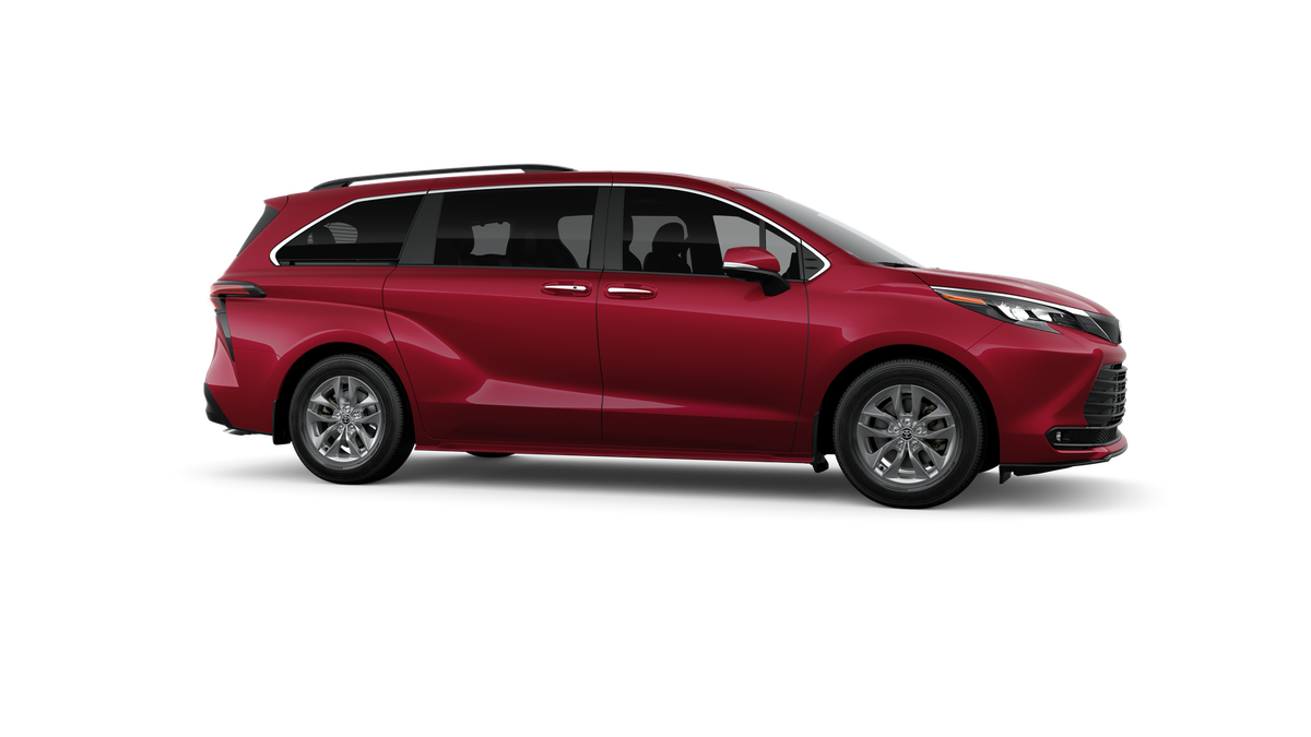 2026 Toyota Sienna XLE - Photo 21