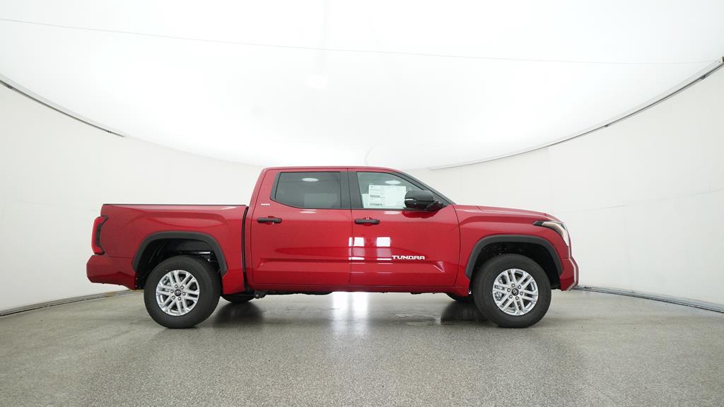 2025 Toyota Tundra SR5 - Photo 8