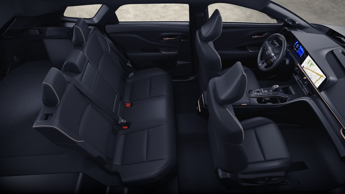 2025 Toyota Crown Signia Limited - Photo 22