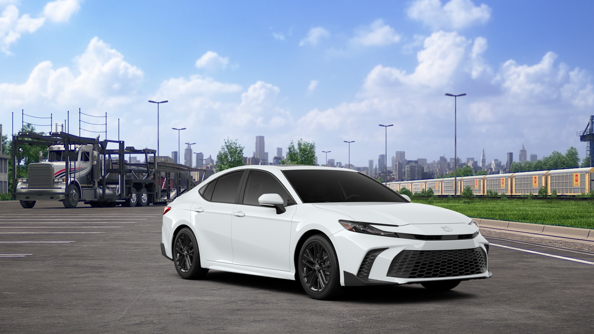 2026 Toyota Camry SE - Photo 15