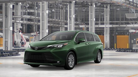 2026 Toyota Sienna XLE Van Passenger Van