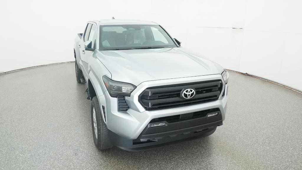 2026 Toyota Tacoma SR5 - Photo 7