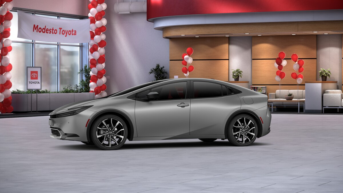 2026 Toyota Prius Plug-in Hybrid XSE Premium - Photo 33