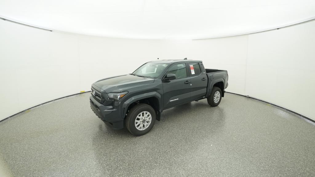 2025 Toyota Tacoma SR5's photo