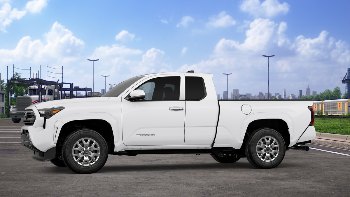 2026 Toyota Tacoma SR5 - Photo 3