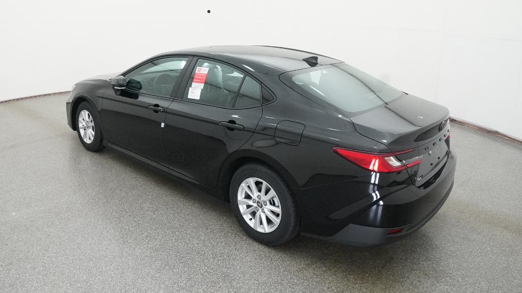 2026 Toyota Camry LE photo 2