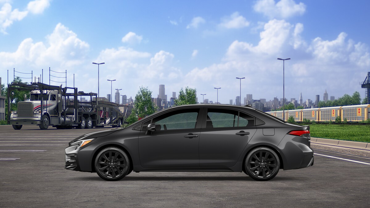 2026 Toyota Corolla XSE photo 4