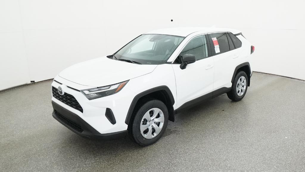 2025 Toyota RAV4 LE's photo