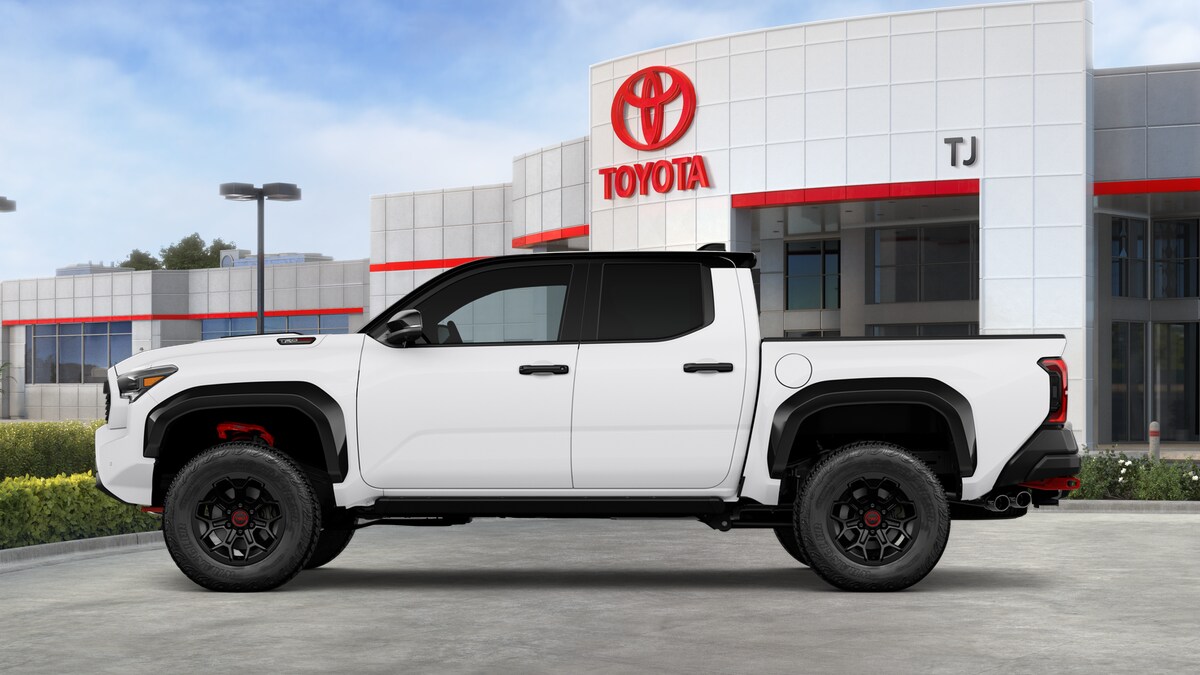 2025 Toyota Tacoma TRD Pro photo 4