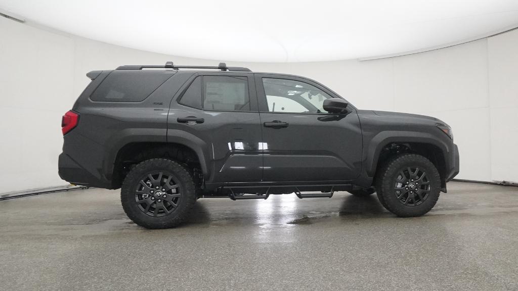 2025 Toyota 4Runner SR5 photo 3
