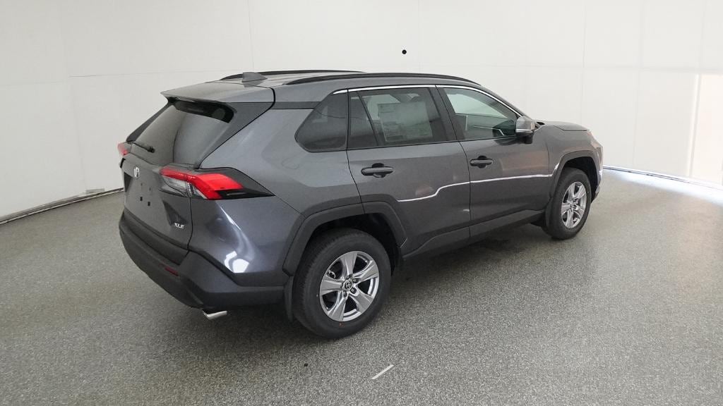New 2025 Toyota RAV4 XLE XLE FWD SUV