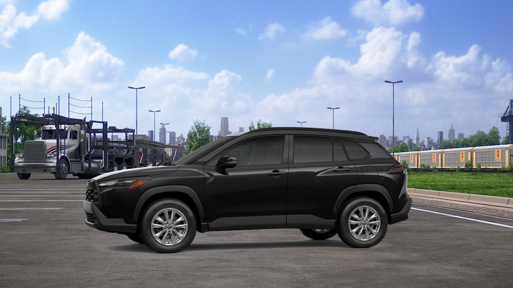 2026 Toyota Corolla Cross LE photo 2