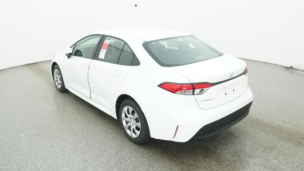 2026 Toyota Corolla LE photo 9