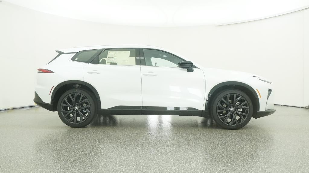 New 2025 Toyota Crown Signia Limited SUV