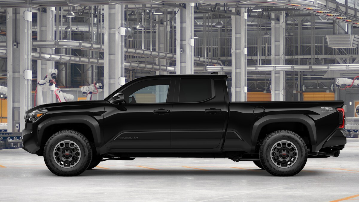 2026 Toyota Tacoma TRD Off-Road photo 4