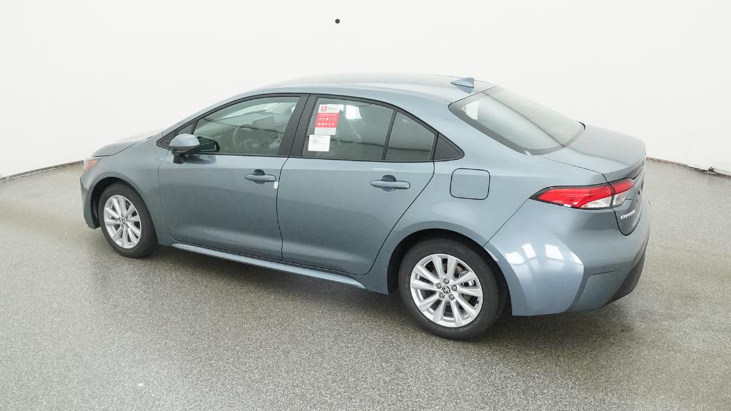 2026 Toyota Corolla LE photo 13