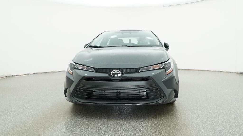 2026 Toyota Corolla LE photo 2
