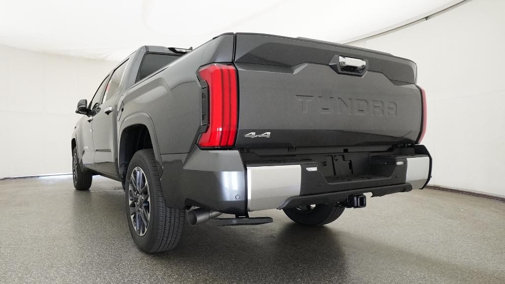 New 2026 Toyota Tundra Limited LIMITED CREWMAX 5.5