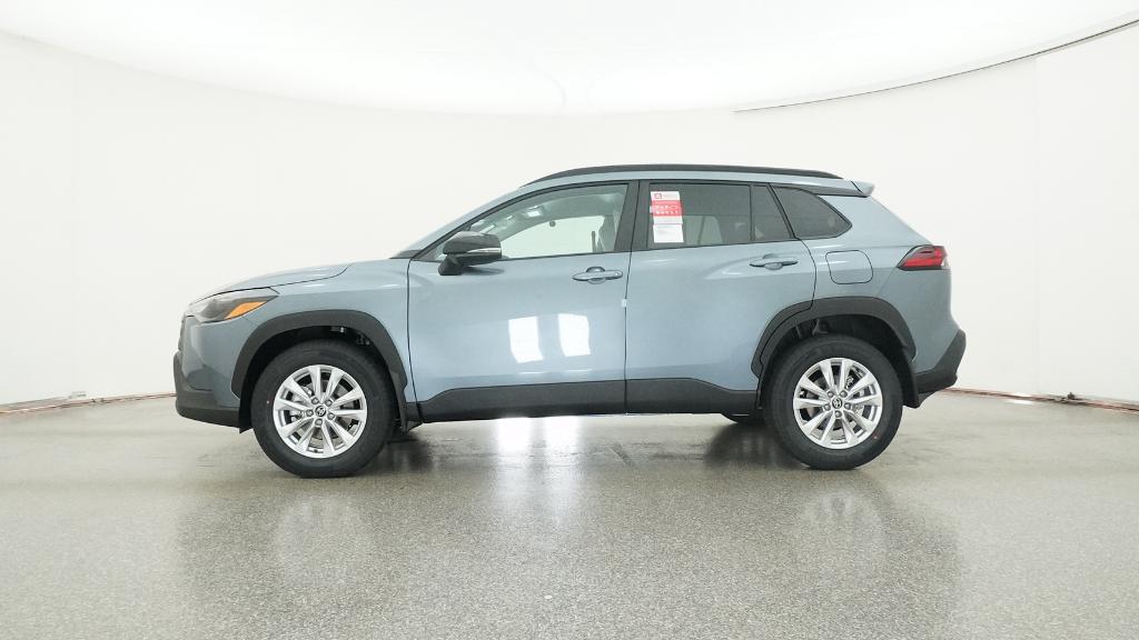 2026 Toyota Corolla Cross LE photo 3