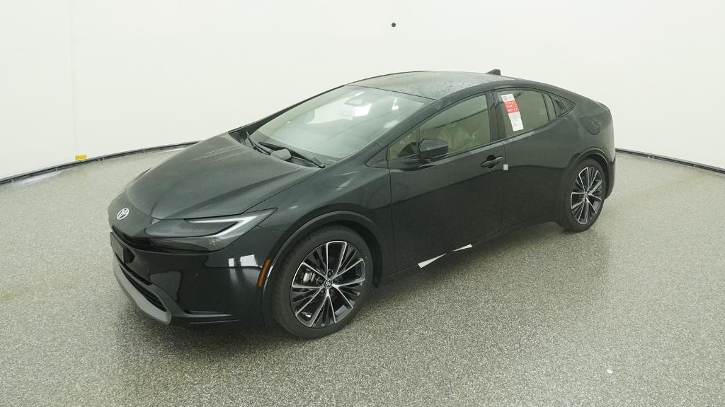 2026 Toyota Prius XLE's photo