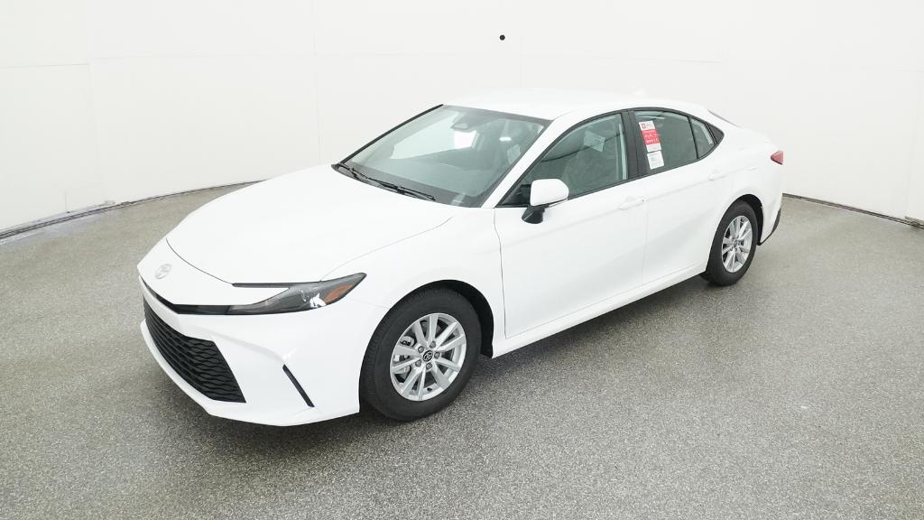 2026 Toyota Camry LE photo 2